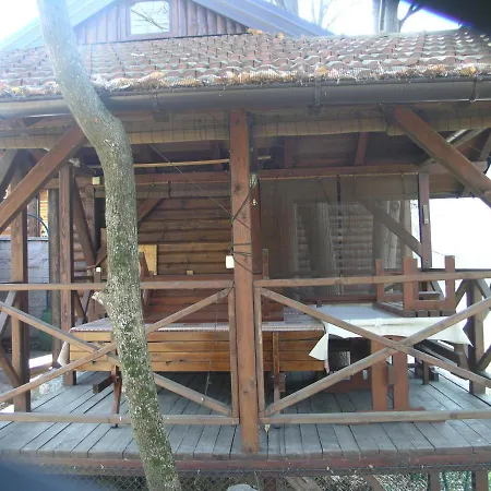 Holz Haus * バニャ・ルカ