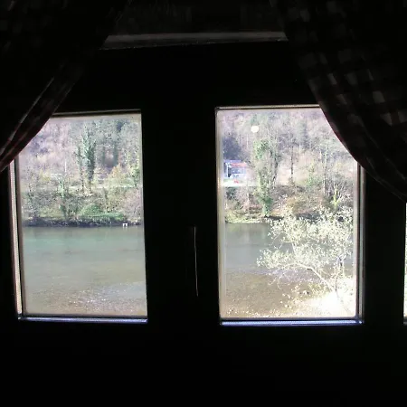 Holz Haus バニャ・ルカ